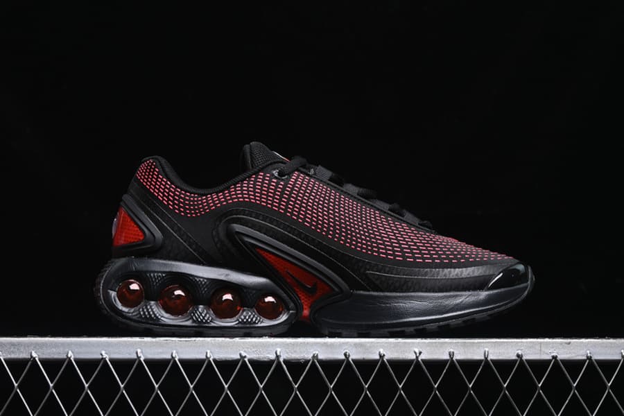 Nike Air Max DN Bred
