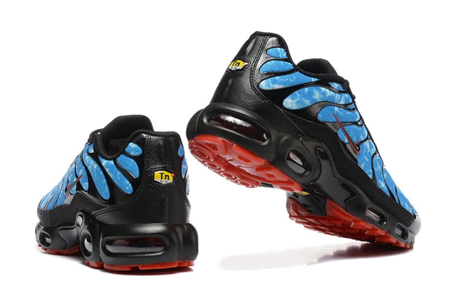 Nike Air Max TN Plus "Shark Attack"