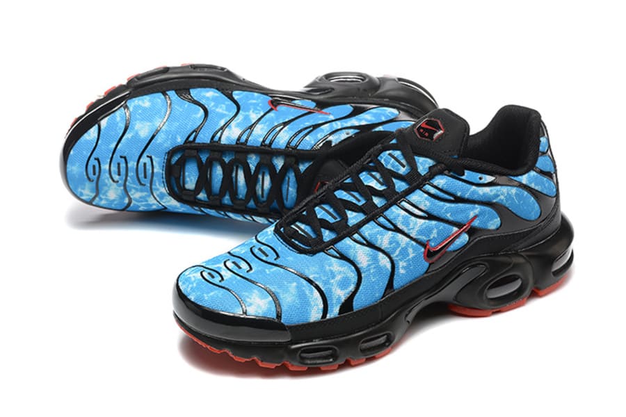 Nike Air Max TN Plus "Shark Attack"